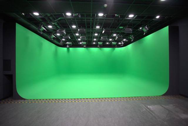 喜剧中心布鲁斯·威利斯吐槽大会 推荐视频