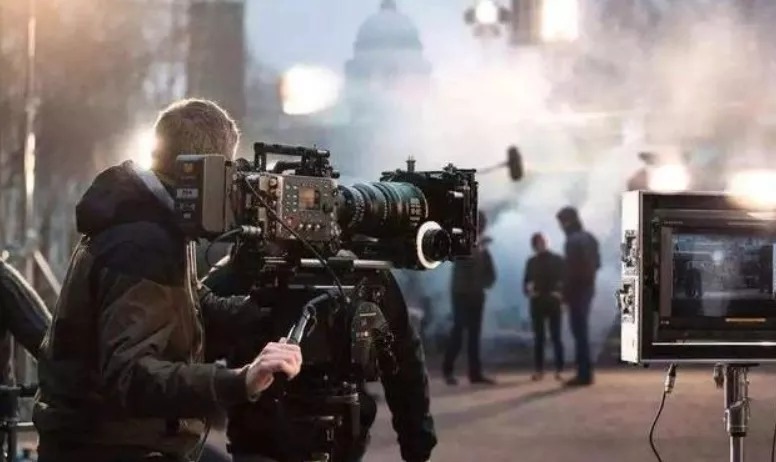 僵尸刑警 推荐视频