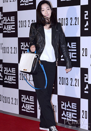 双生爱相杀 推荐视频