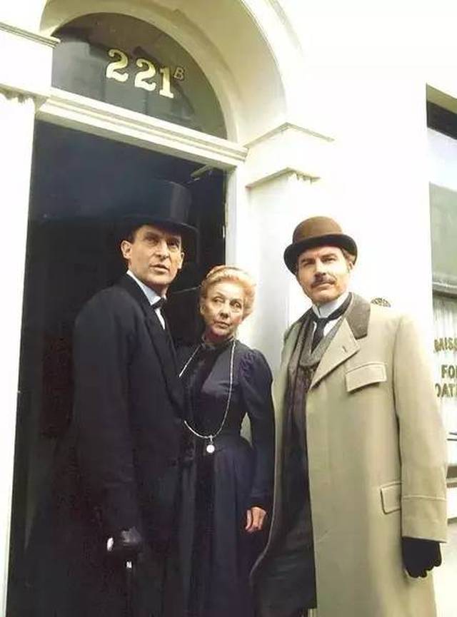 今夜在浪漫剧场（原声版） 推荐视频