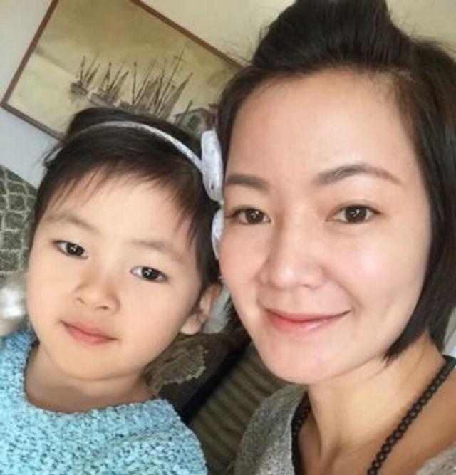 侬本痴情 视频主图