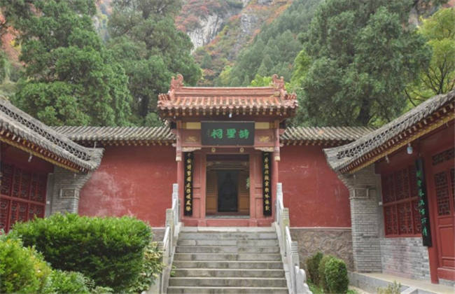 地狱血脉 推荐视频