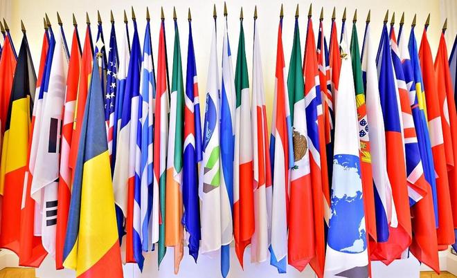 写在大地上的诗 推荐视频