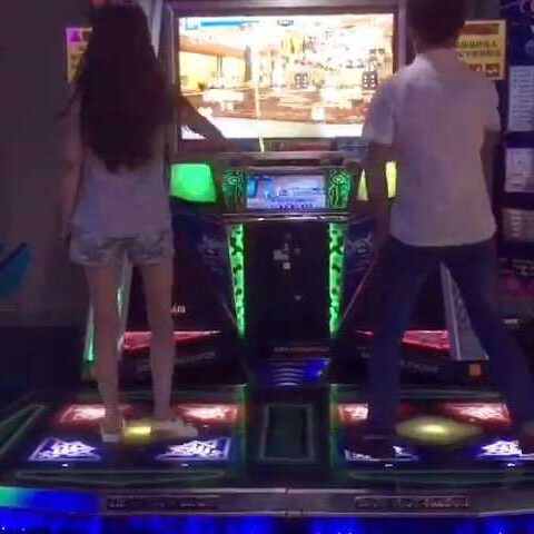 僵尸新战士 普通话版 推荐视频