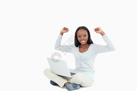 名侦探柯南：大怪兽哥美拉VS假面超人 推荐视频