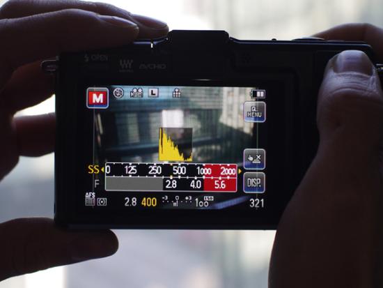 变身超人 视频主图