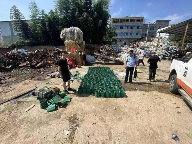 伊丽莎白镇 推荐视频