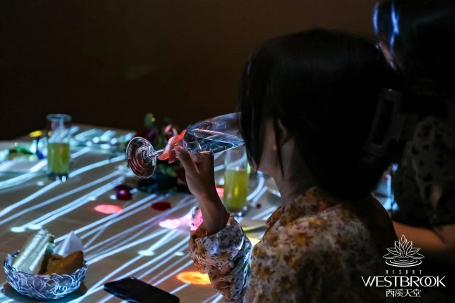 假圣诞老人 推荐视频