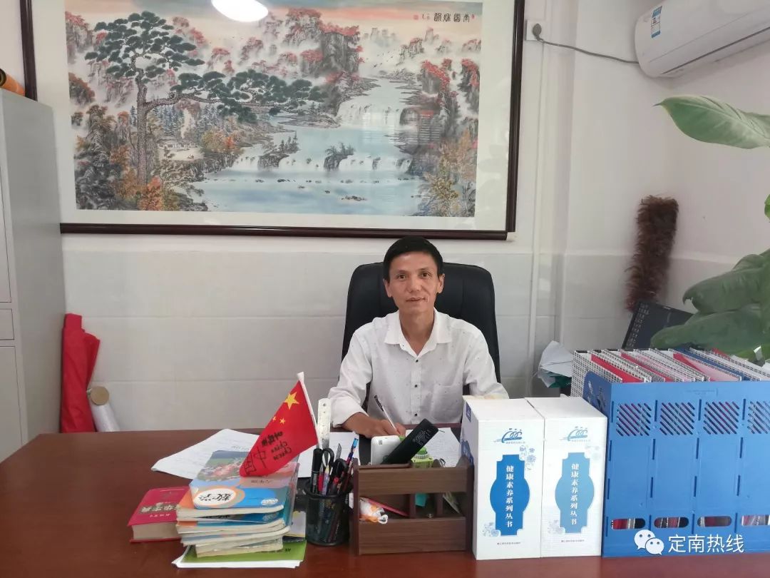 农场小牛牛：偷拍风波 推荐视频