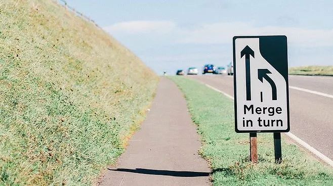 偷走她的呼吸 推荐视频