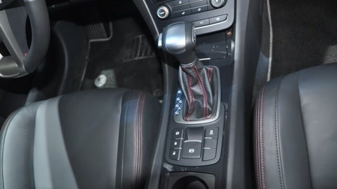 吉伯特拒蛋行动 推荐视频